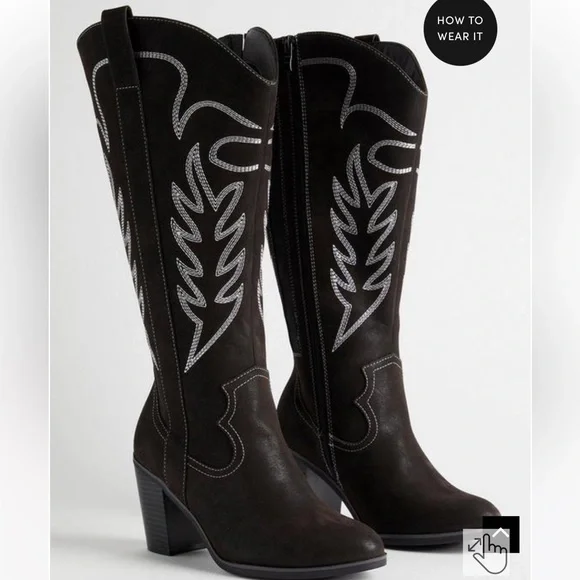 Torrid Wide Calf Cowboy boots - Picture 2 of 2